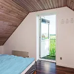 12 Person In Bredebro-by Traum * Bredebro