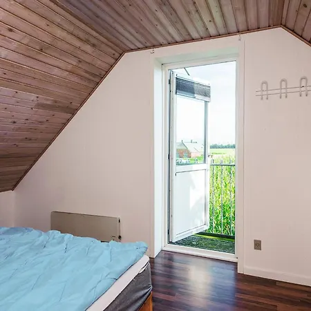 12 Person In Bredebro-by Traum * Bredebro